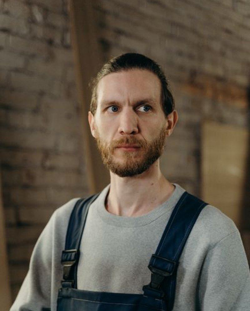 Peter K. – Majster murár